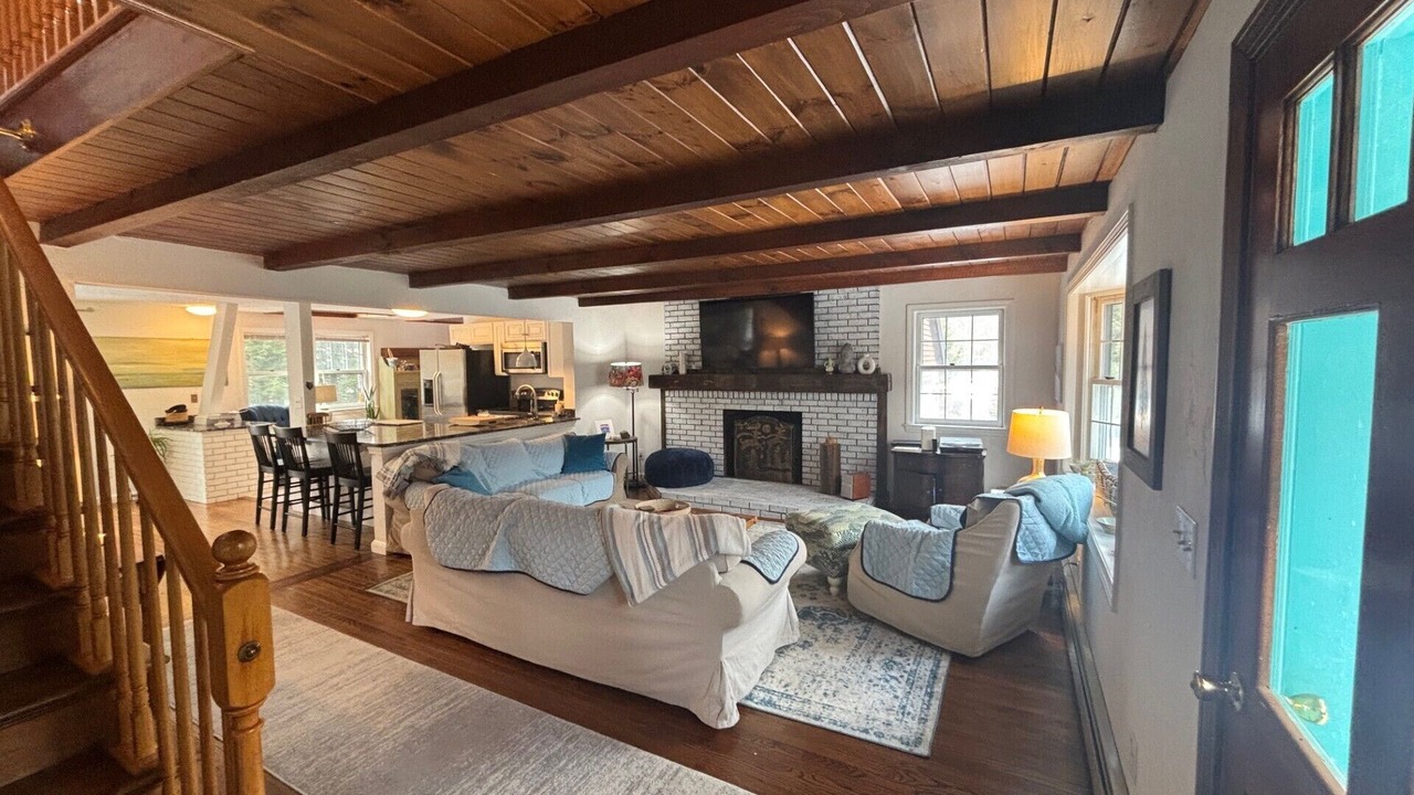 Photo of Livingroom in Gilford
