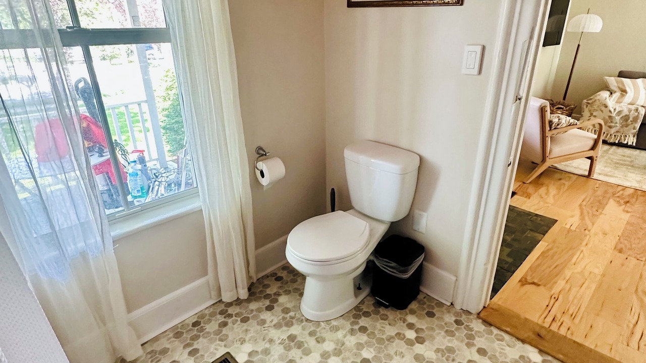Photo of Bedroom in Shelburne