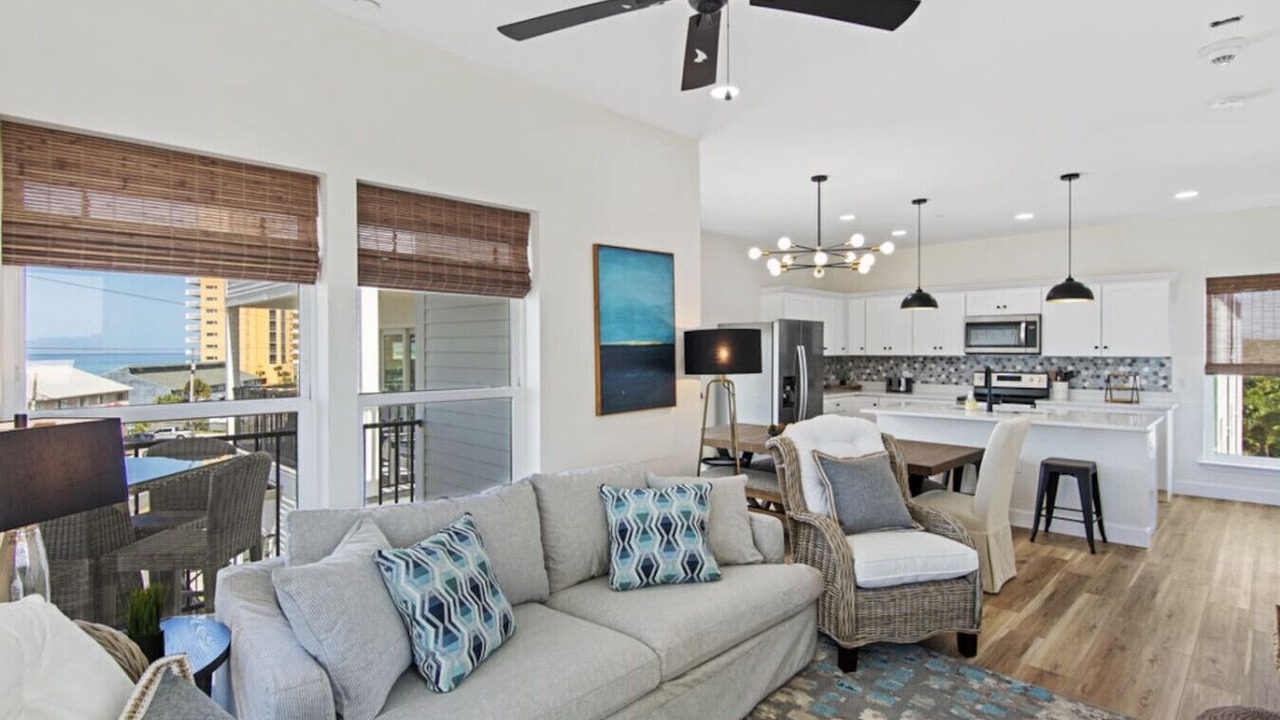 Photo of Livingroom in West Panama City Beach