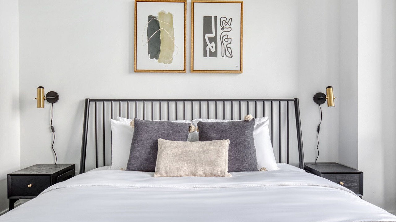 Photo of Bedroom in Hunters Point