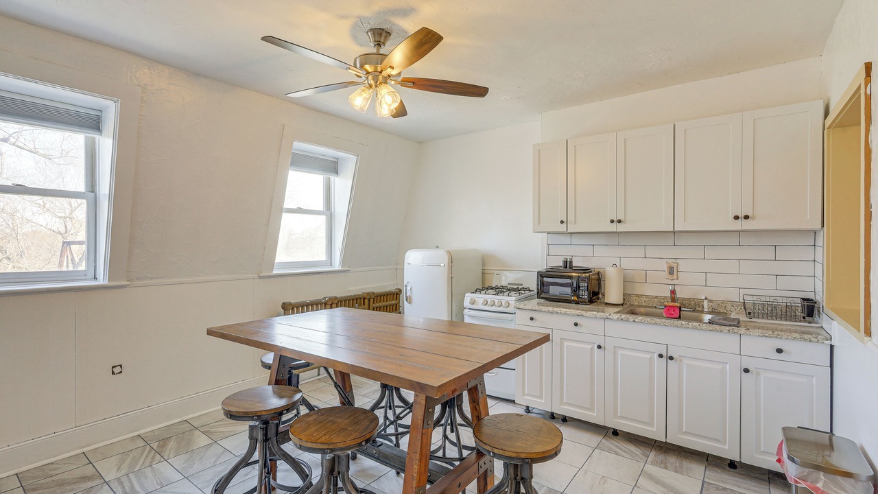 Photo of Kitchen in Stockade Historic District