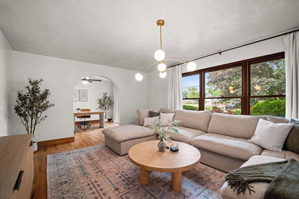 Photo of Livingroom in Summerlee