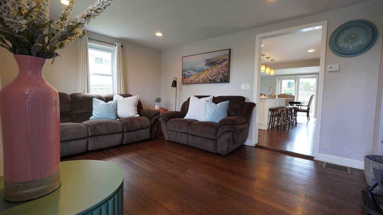 Photo of Livingroom in Norwalk