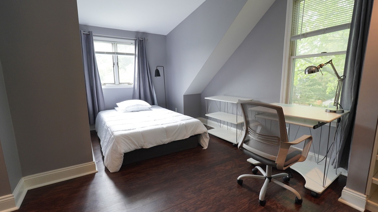 Photo of Bedroom in Norwalk