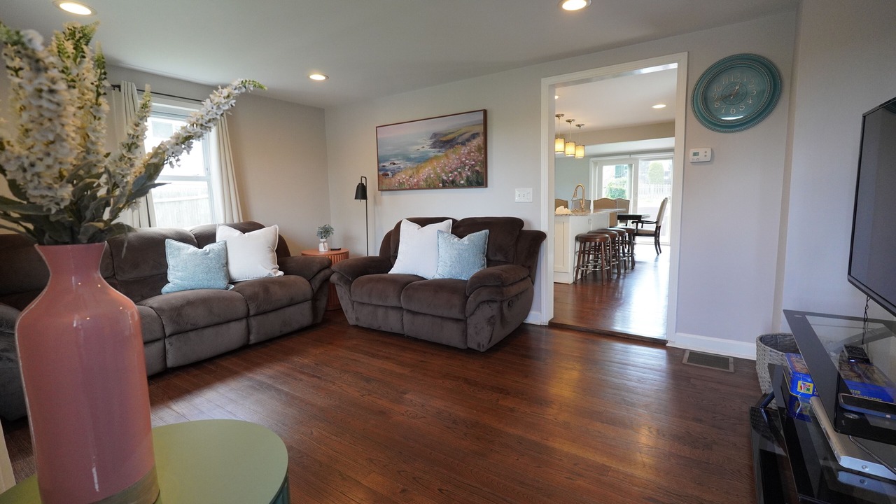 Photo of Livingroom in Norwalk