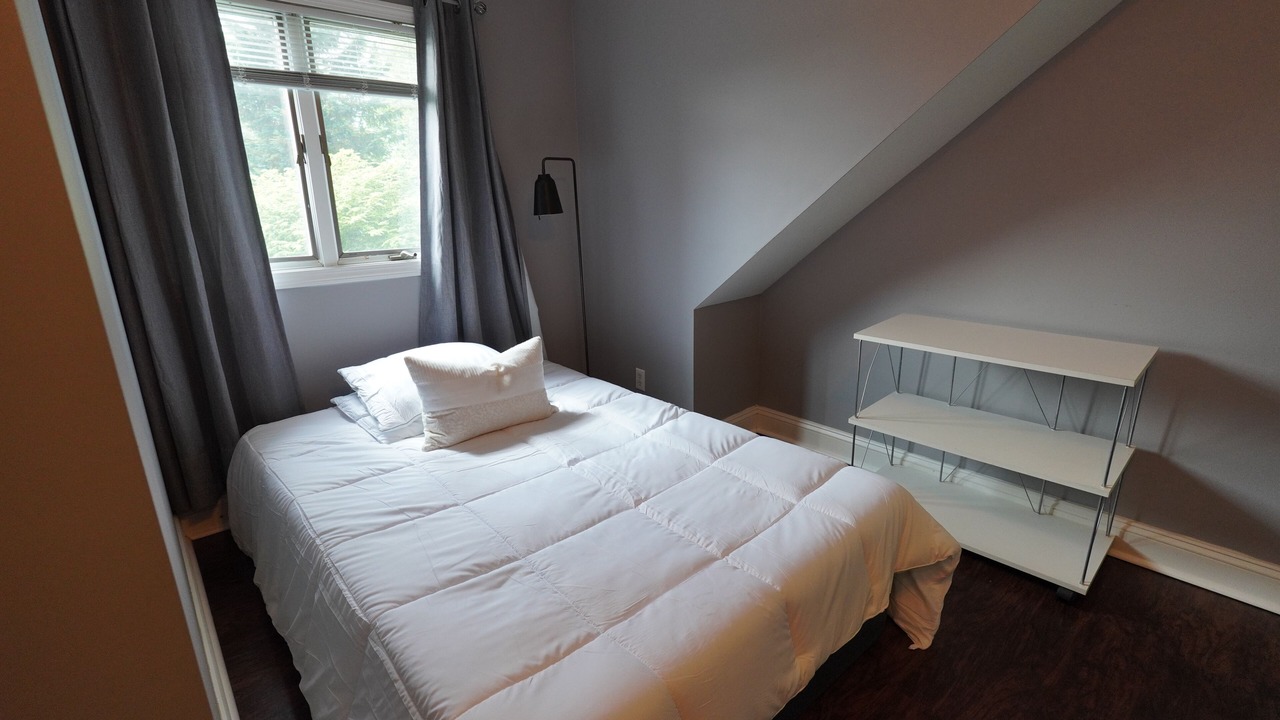 Photo of Bedroom in Norwalk