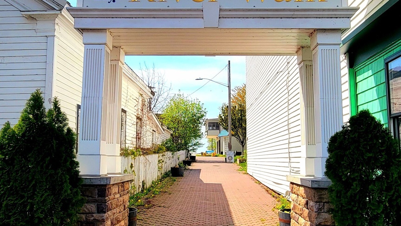 Photo of Others in Alexandria Bay