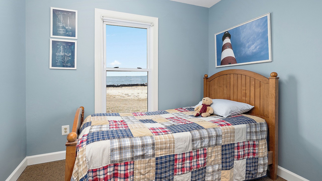 Photo of Bedroom in Crisfield
