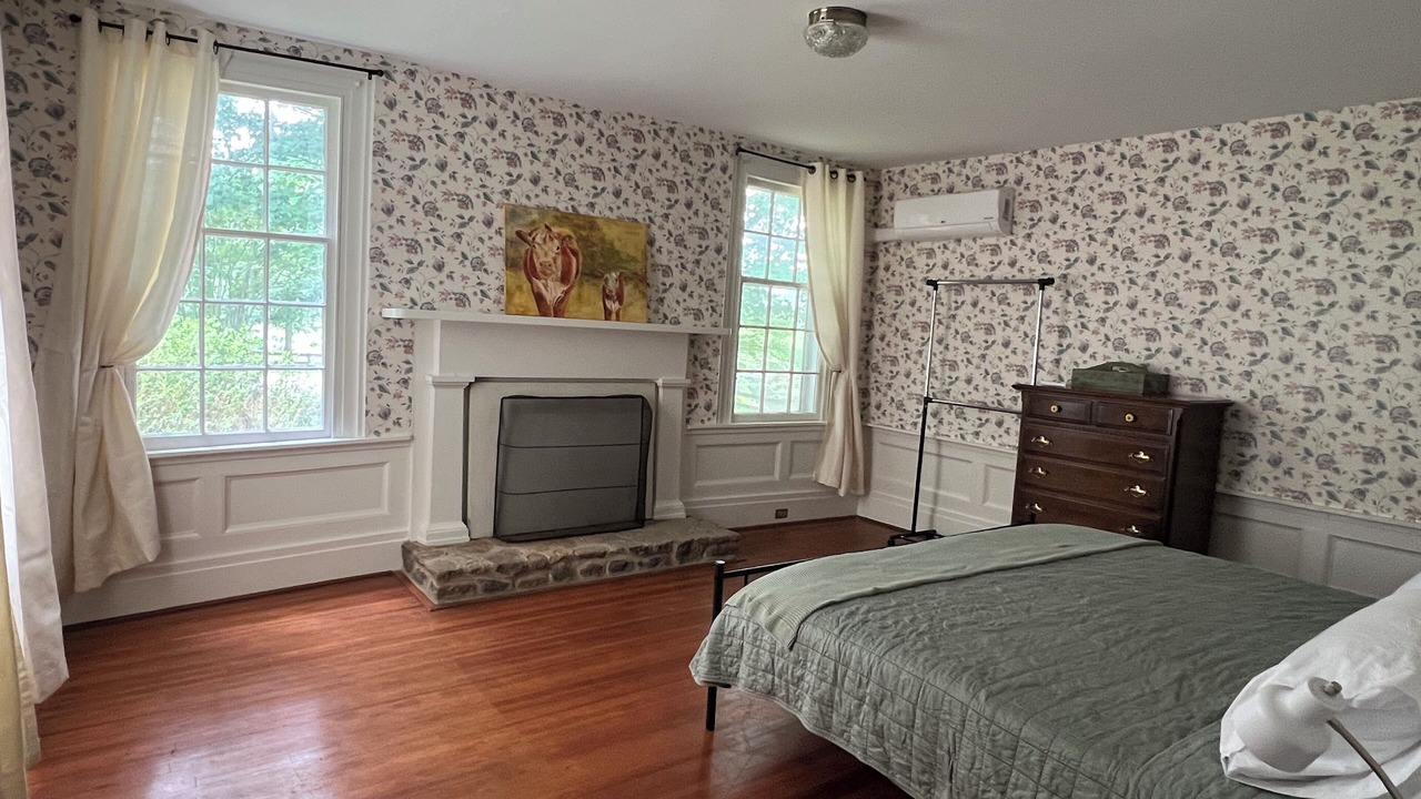Photo of Bedroom in Peaks