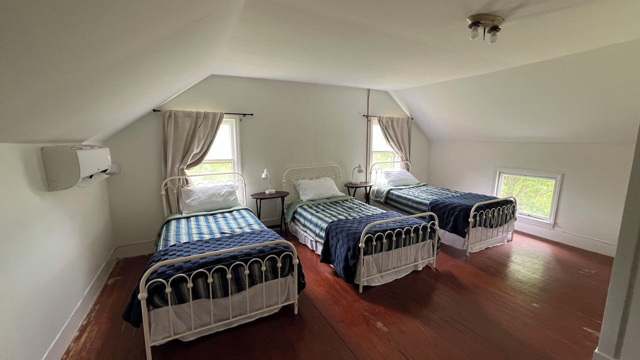 Photo of Bedroom in Peaks
