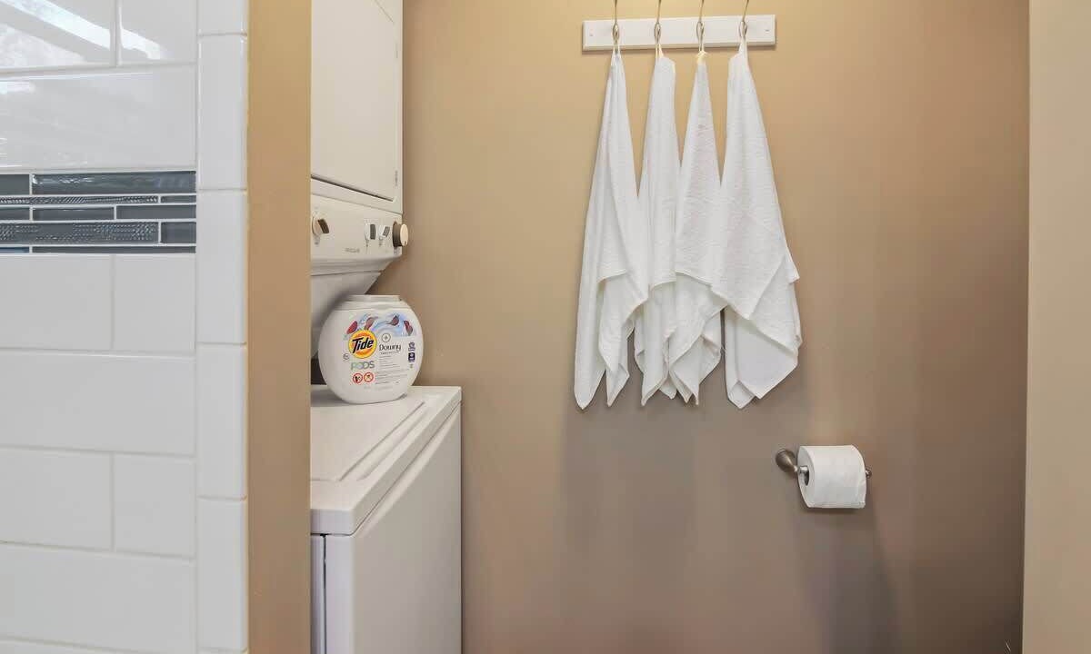 Photo of Bathroom in Port Crane
