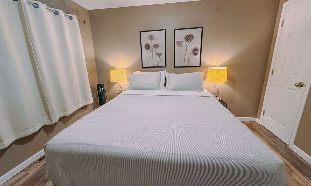 Photo of Bedroom in Port Crane