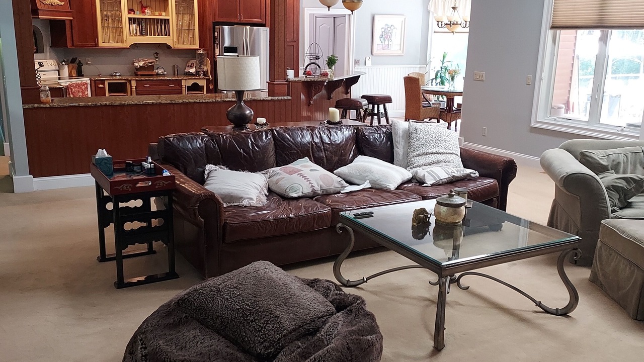 Photo of Livingroom in New Paltz