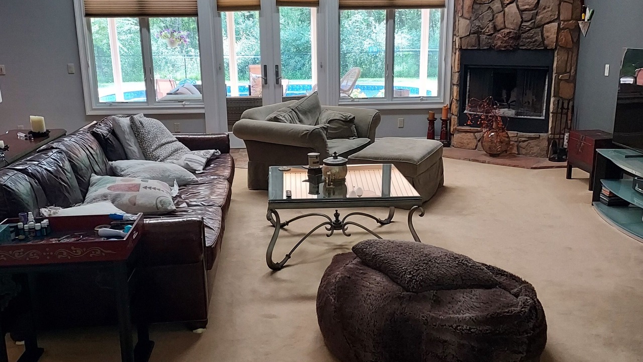 Photo of Livingroom in New Paltz