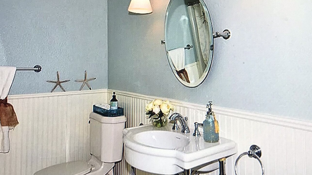 Photo of Bathroom in Dickinson