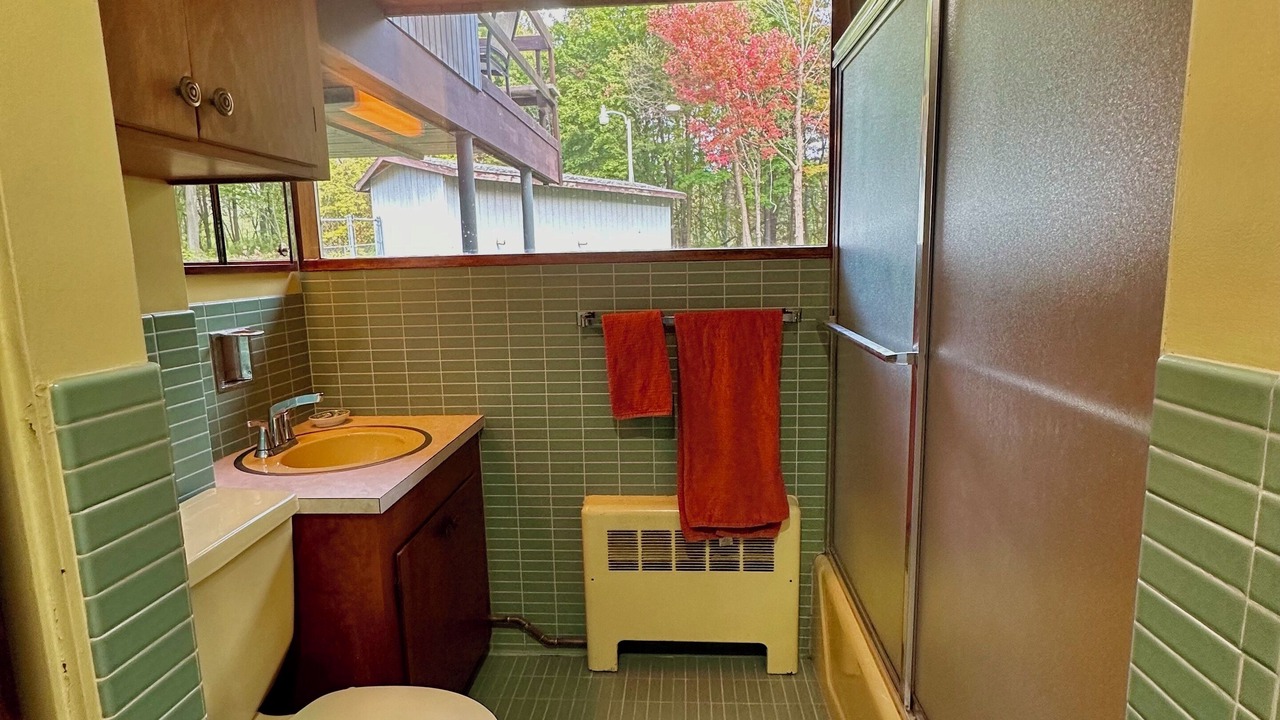 Photo of Bathroom in Waterville
