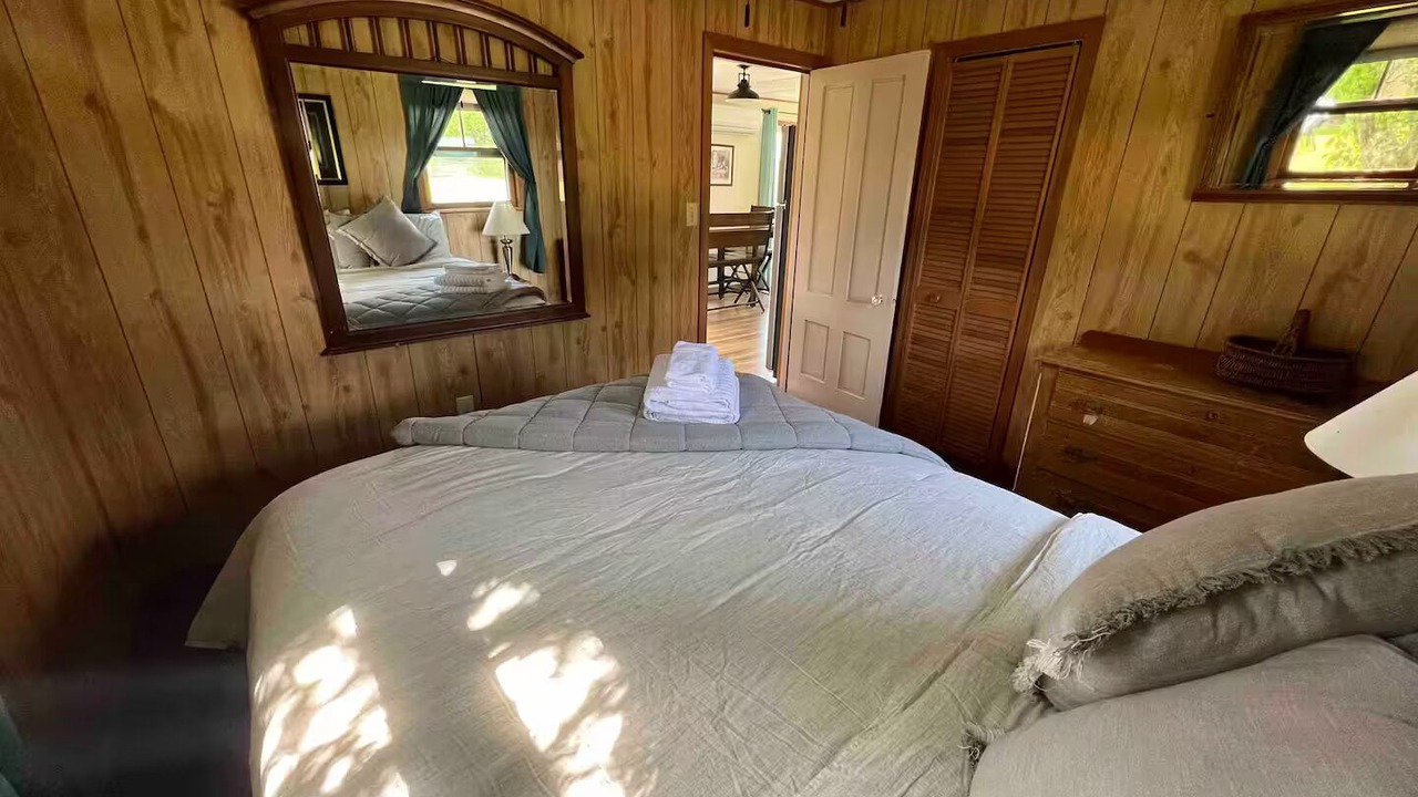 Photo of Bedroom in South Hero