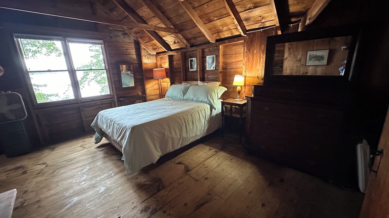 Photo of Bedroom in Standish