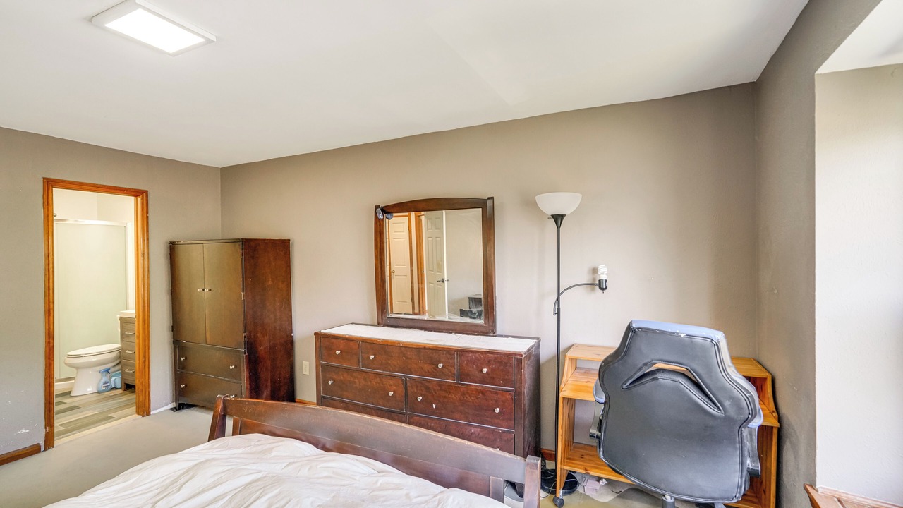 Photo of Bedroom in Guilderland Center