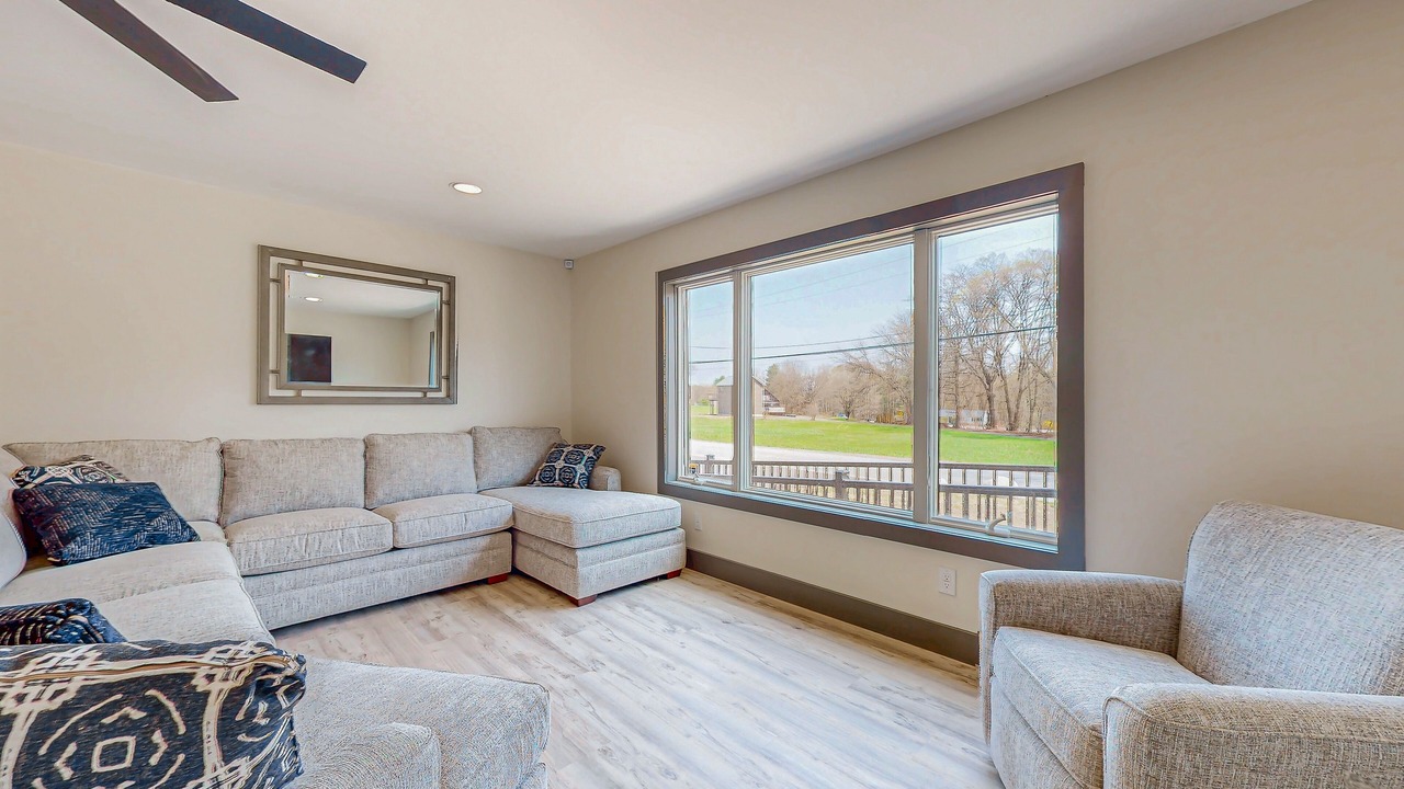 Photo of Livingroom in Fort Ann