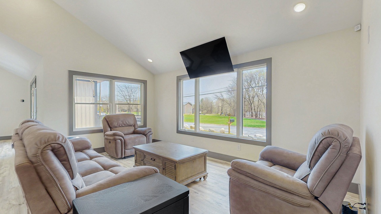 Photo of Livingroom in Fort Ann