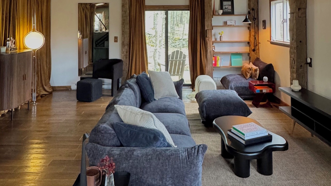 Photo of Livingroom in Sparrow Bush