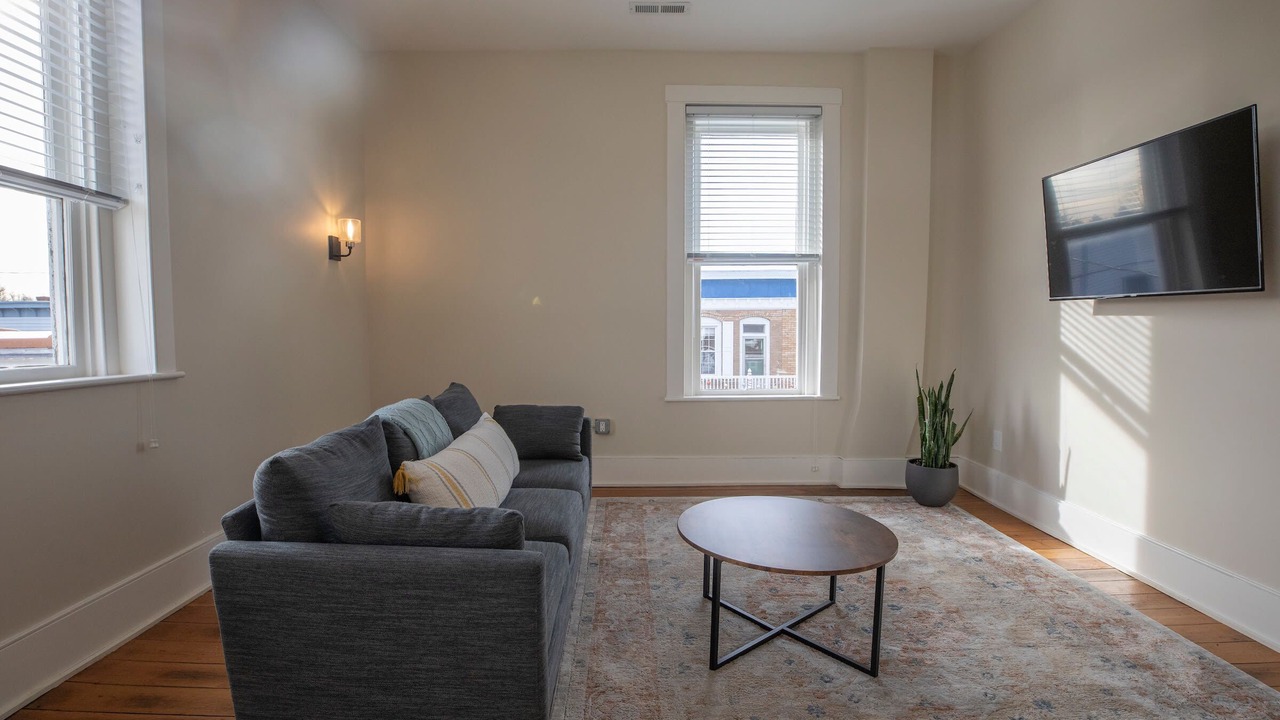 Photo of Livingroom in Floyd