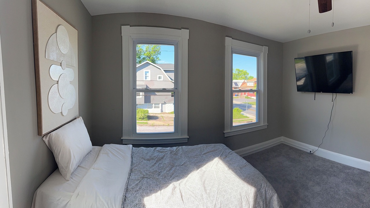 Photo of Bedroom in Parkville