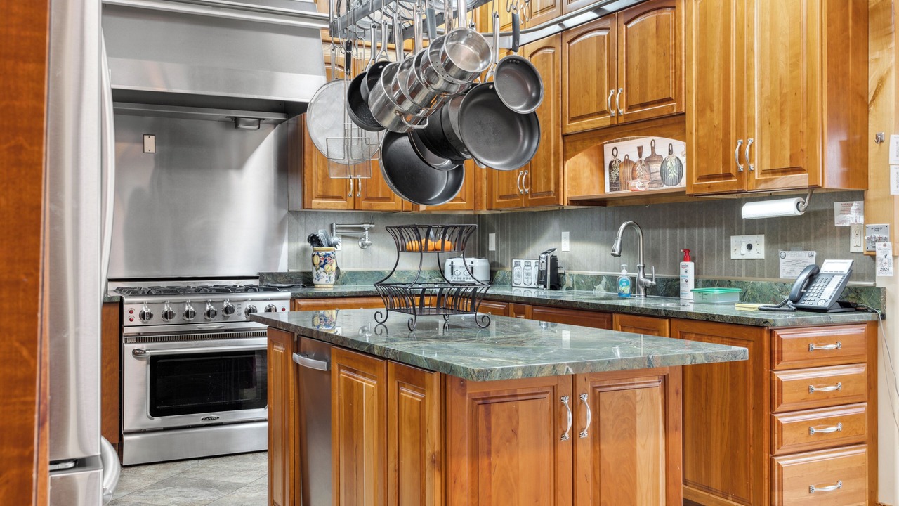 Photo of Kitchen in Shepherdstown
