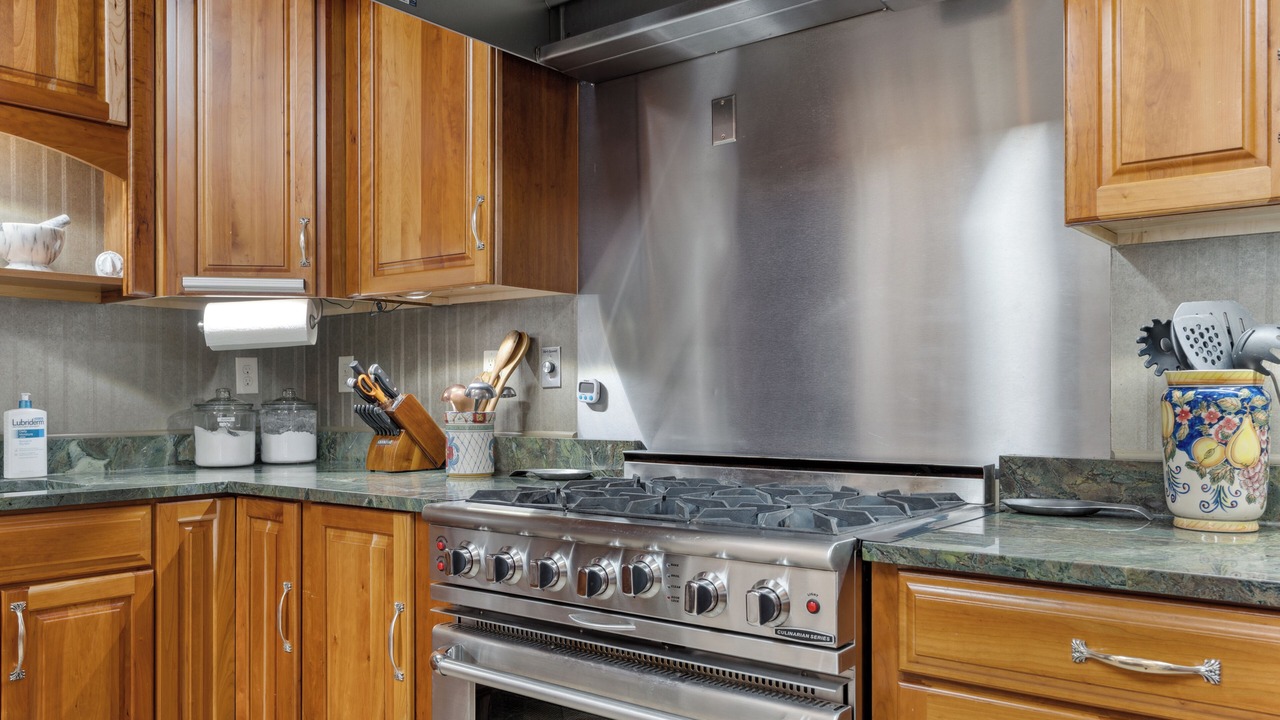 Photo of Kitchen in Shepherdstown