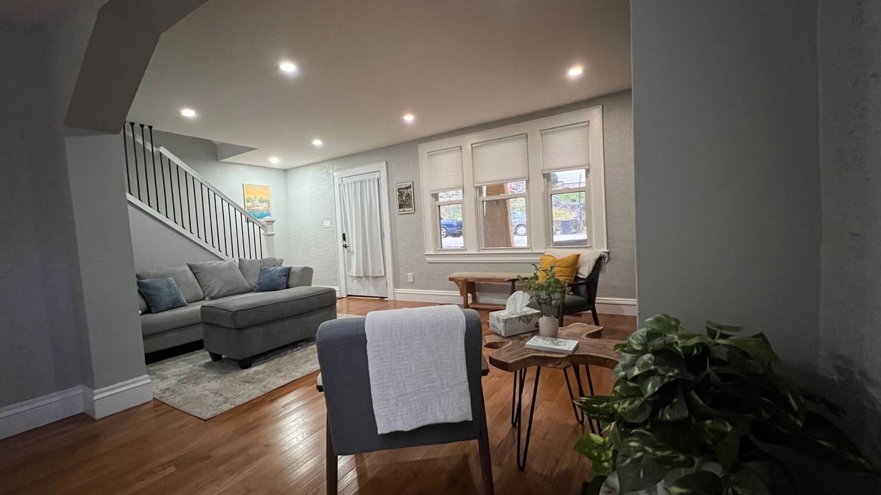 Photo of Livingroom in South Charleston