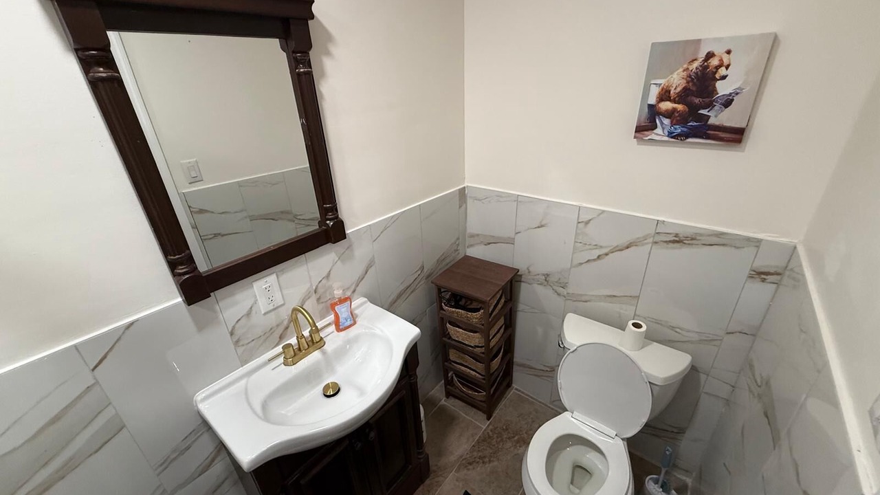 Photo of Bathroom in North Massapequa
