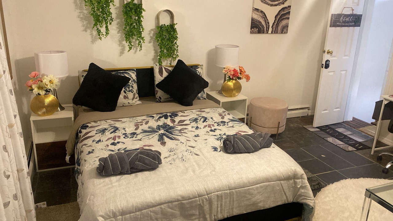 Photo of Bedroom in North Massapequa