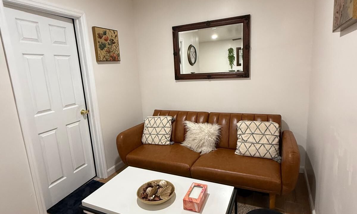 Photo of Livingroom in North Massapequa