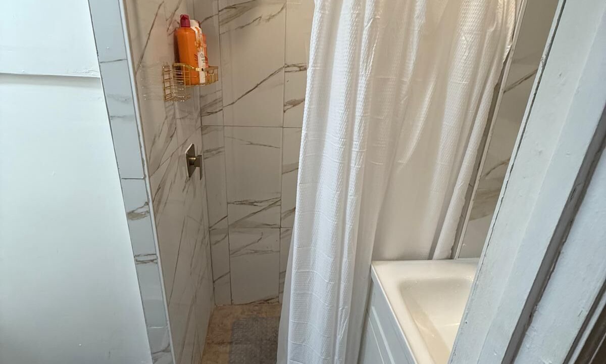 Photo of Bathroom in North Massapequa