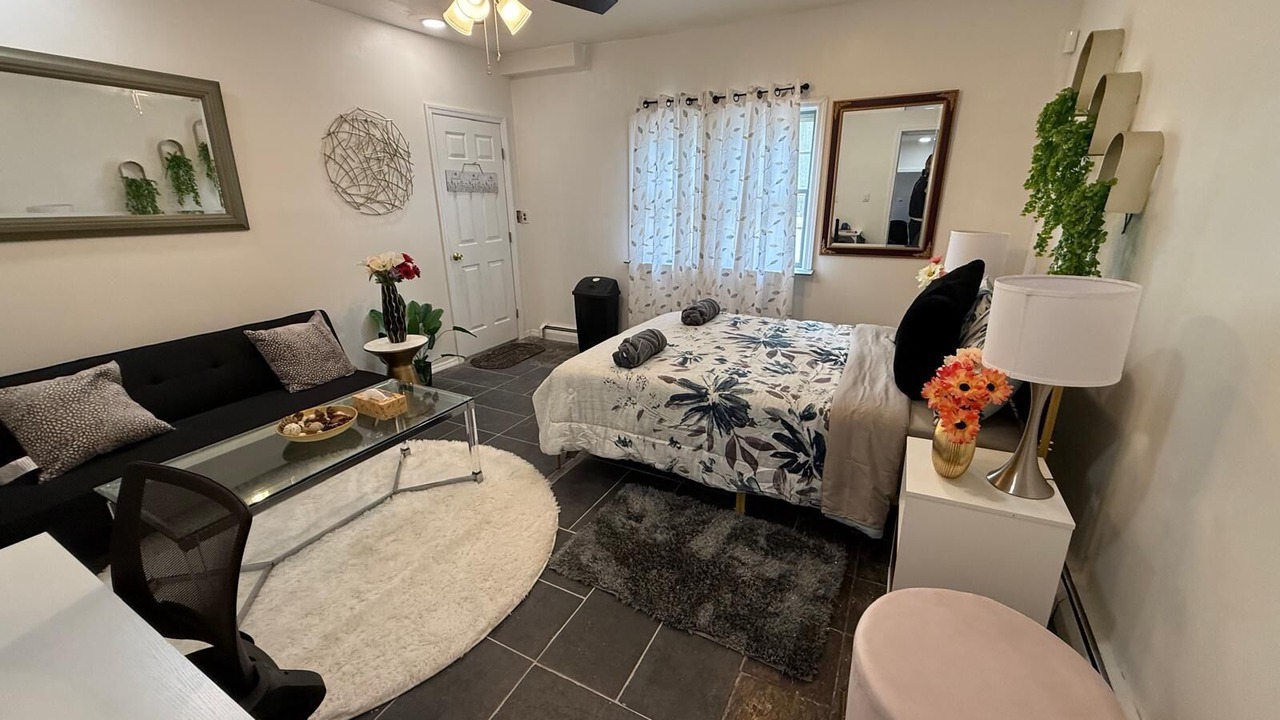 Photo of Bedroom in North Massapequa
