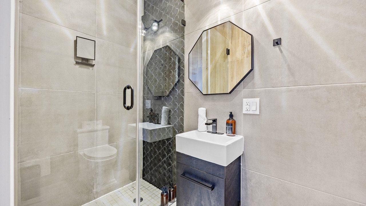 Photo of Bathroom in Williamsburg