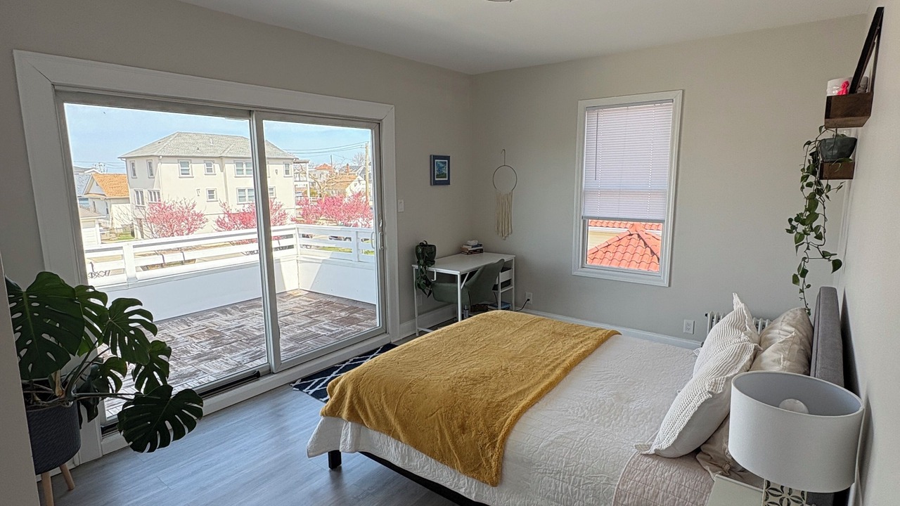 Photo of Bedroom in Long Beach