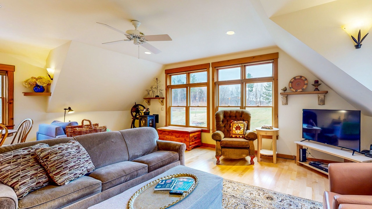 Photo of Livingroom in Plymouth