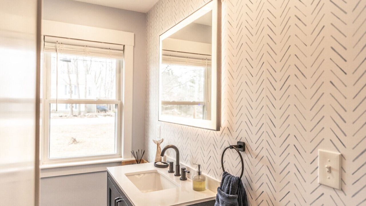 Photo of Bathroom in South Eliot