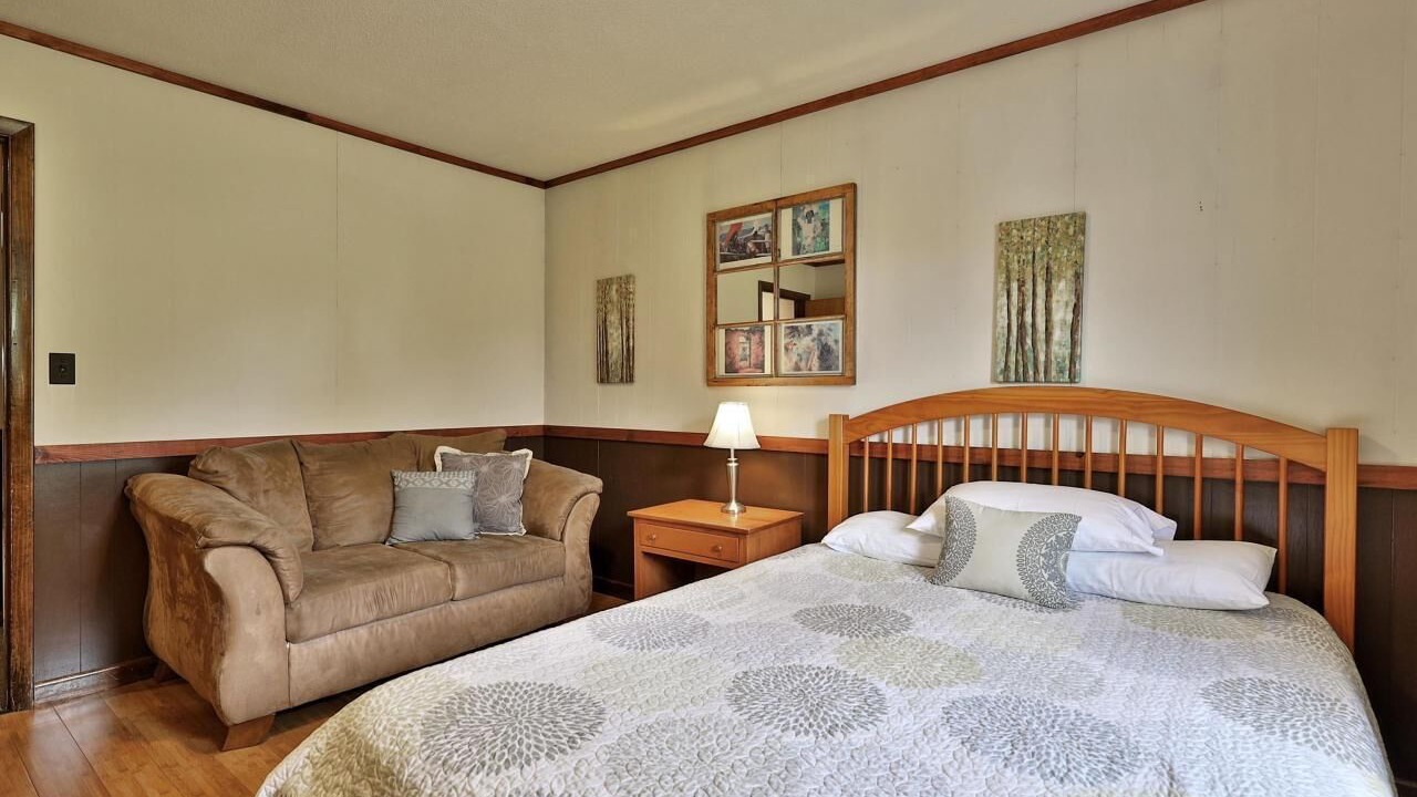 Photo of Bedroom in Pittsfield