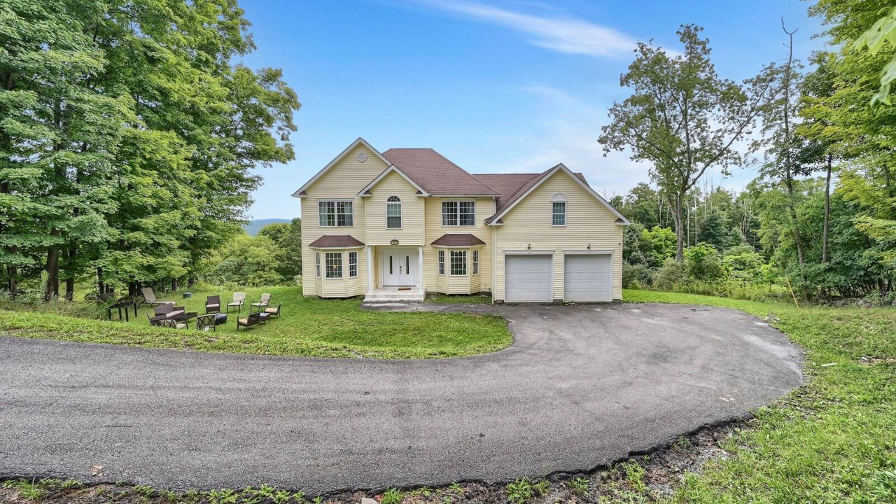 Photo of Outdoor in Bloomingburg