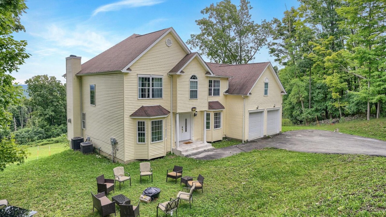 Photo of Outdoor in Bloomingburg