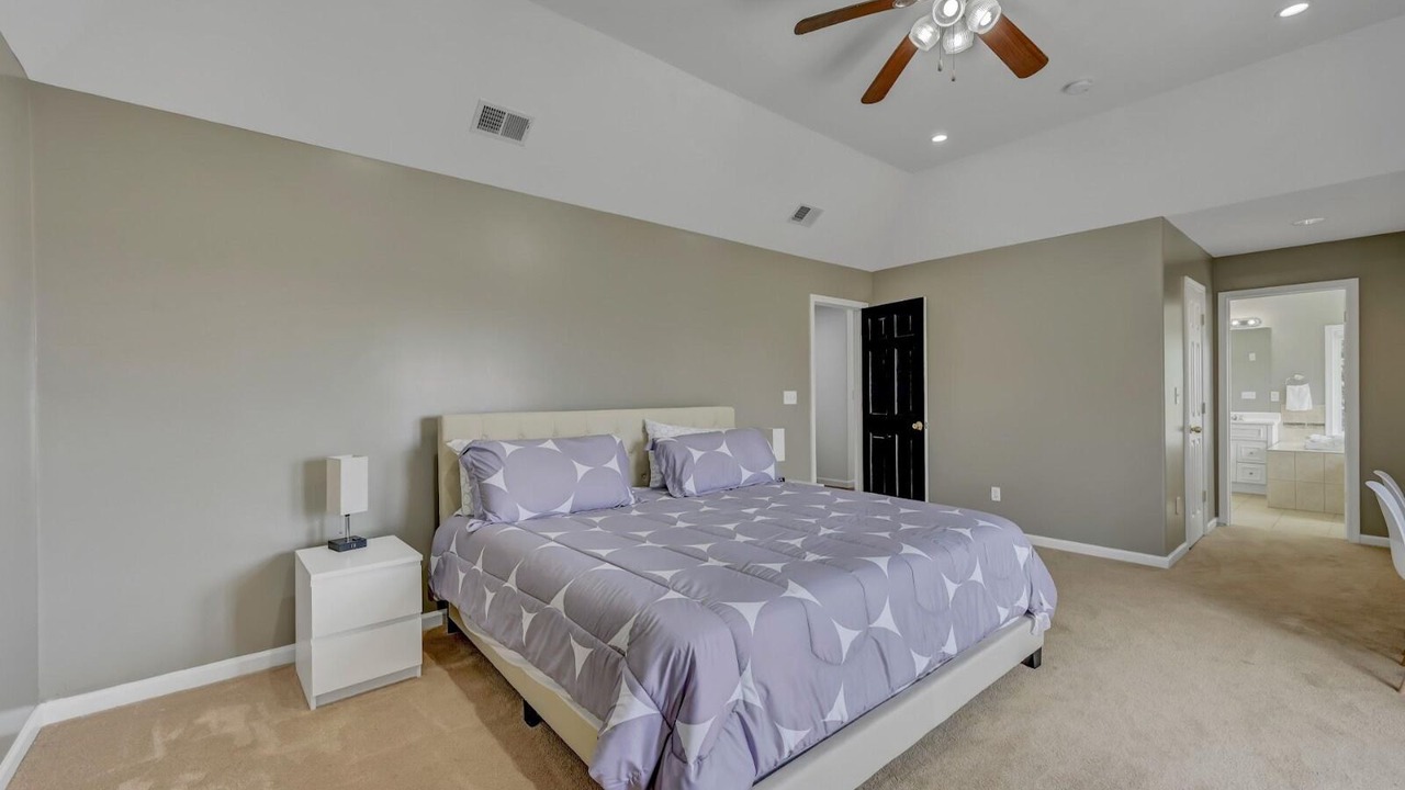 Photo of Bedroom in Bloomingburg
