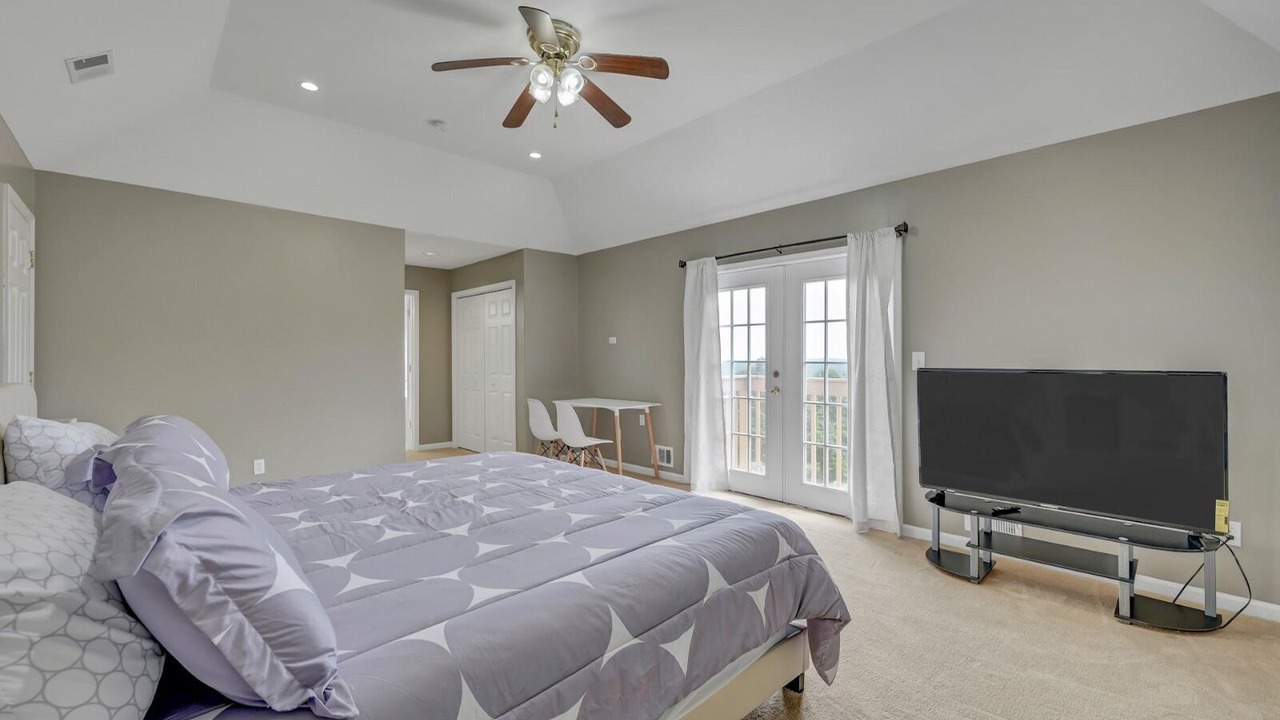 Photo of Bedroom in Bloomingburg