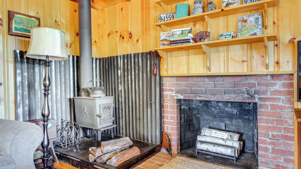Photo of Livingroom in Waterboro