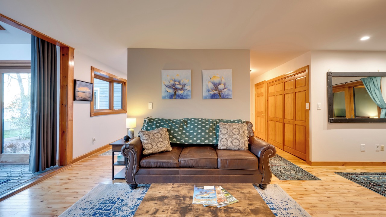 Photo of Livingroom in Newport
