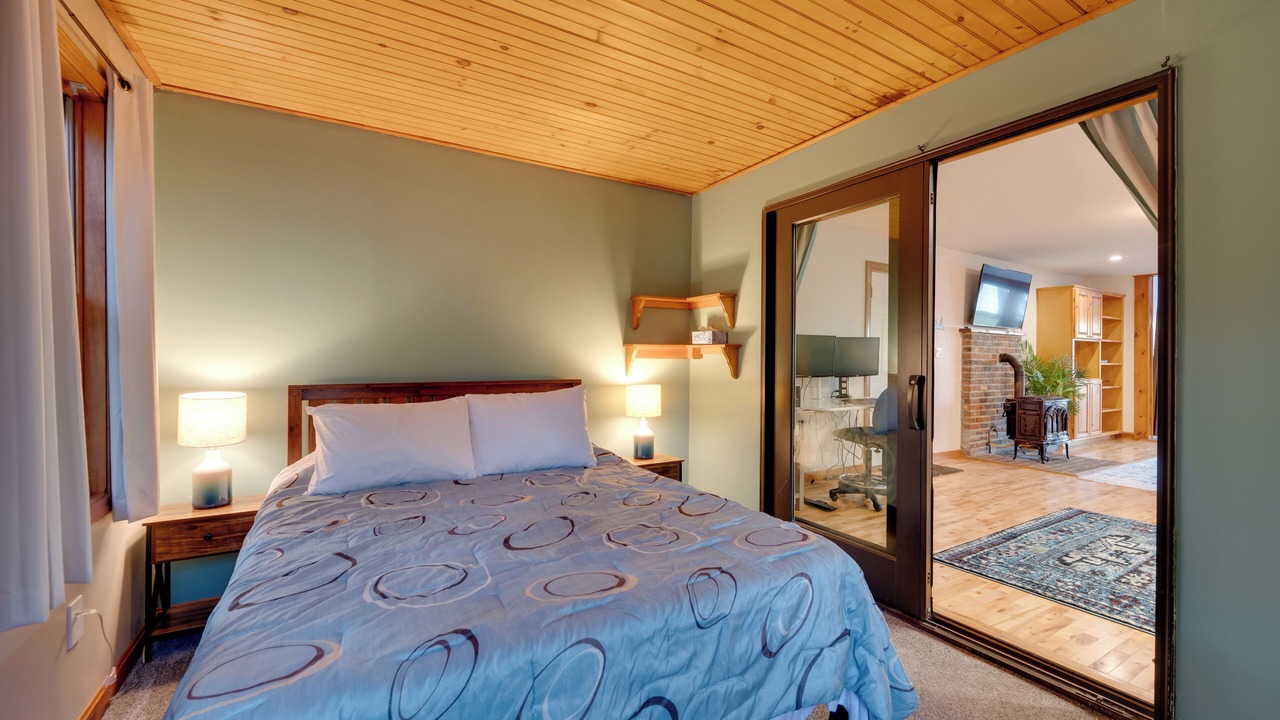 Photo of Bedroom in Newport