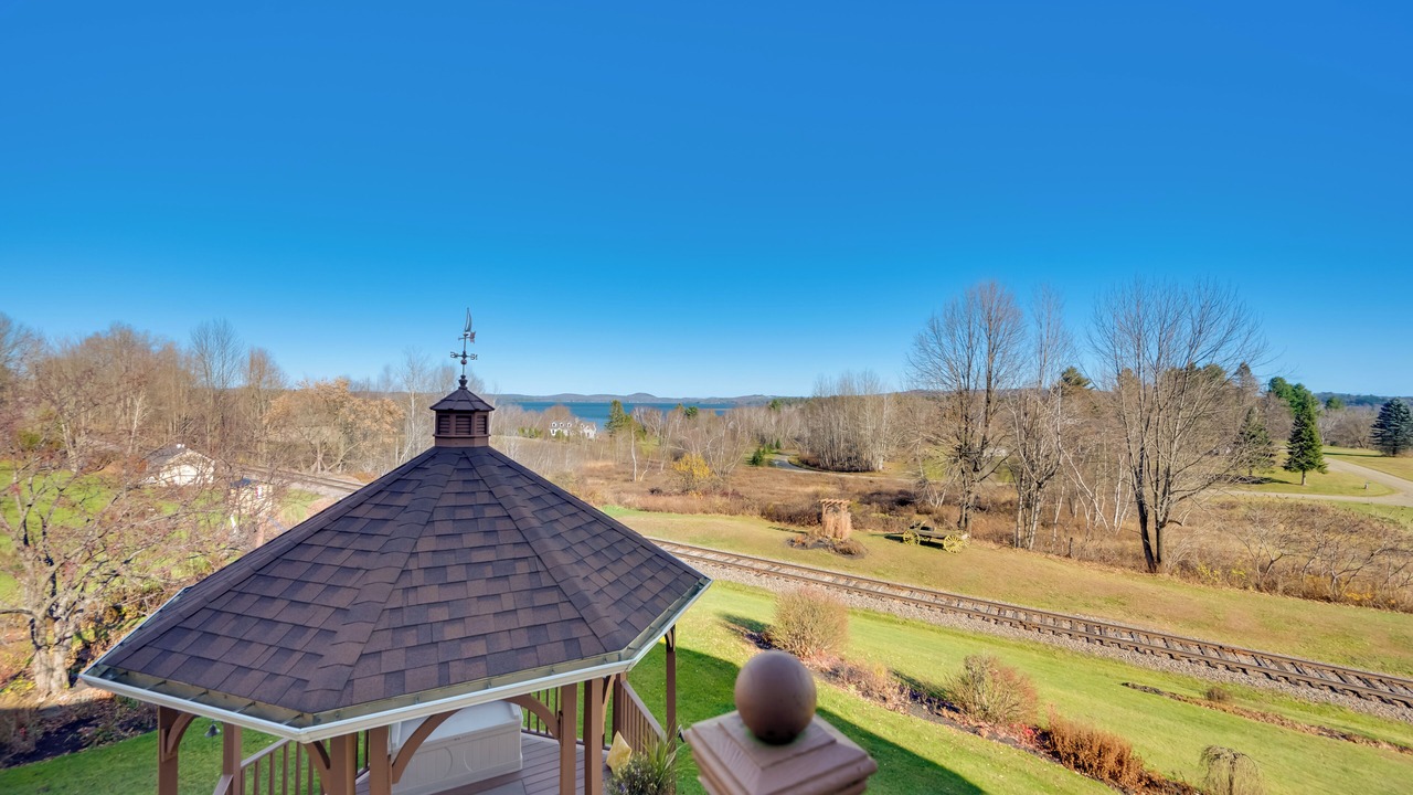 Photo of Patio Balcony in Beebe Plain