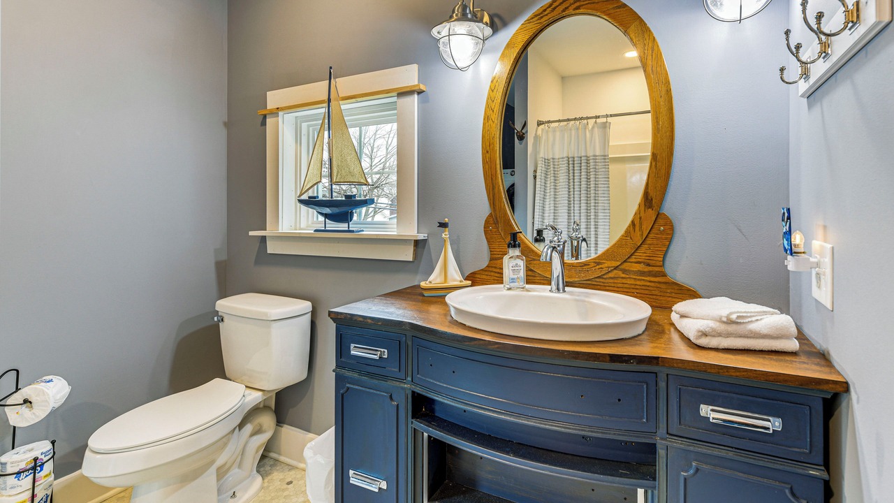 Photo of Bathroom in Tonawanda